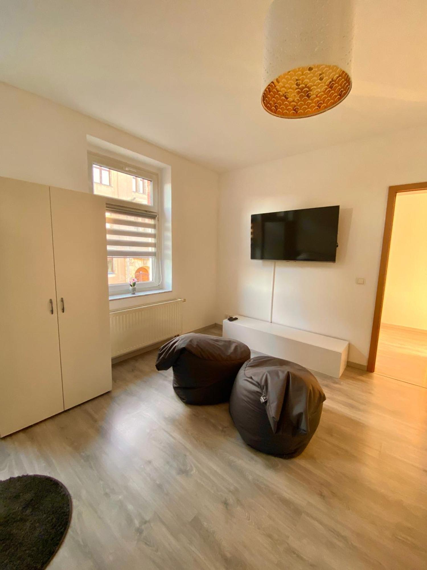 Schoene 3-Zimmer Monteurswohnung Im Sueden Von Leipzig Eg Exteriör bild